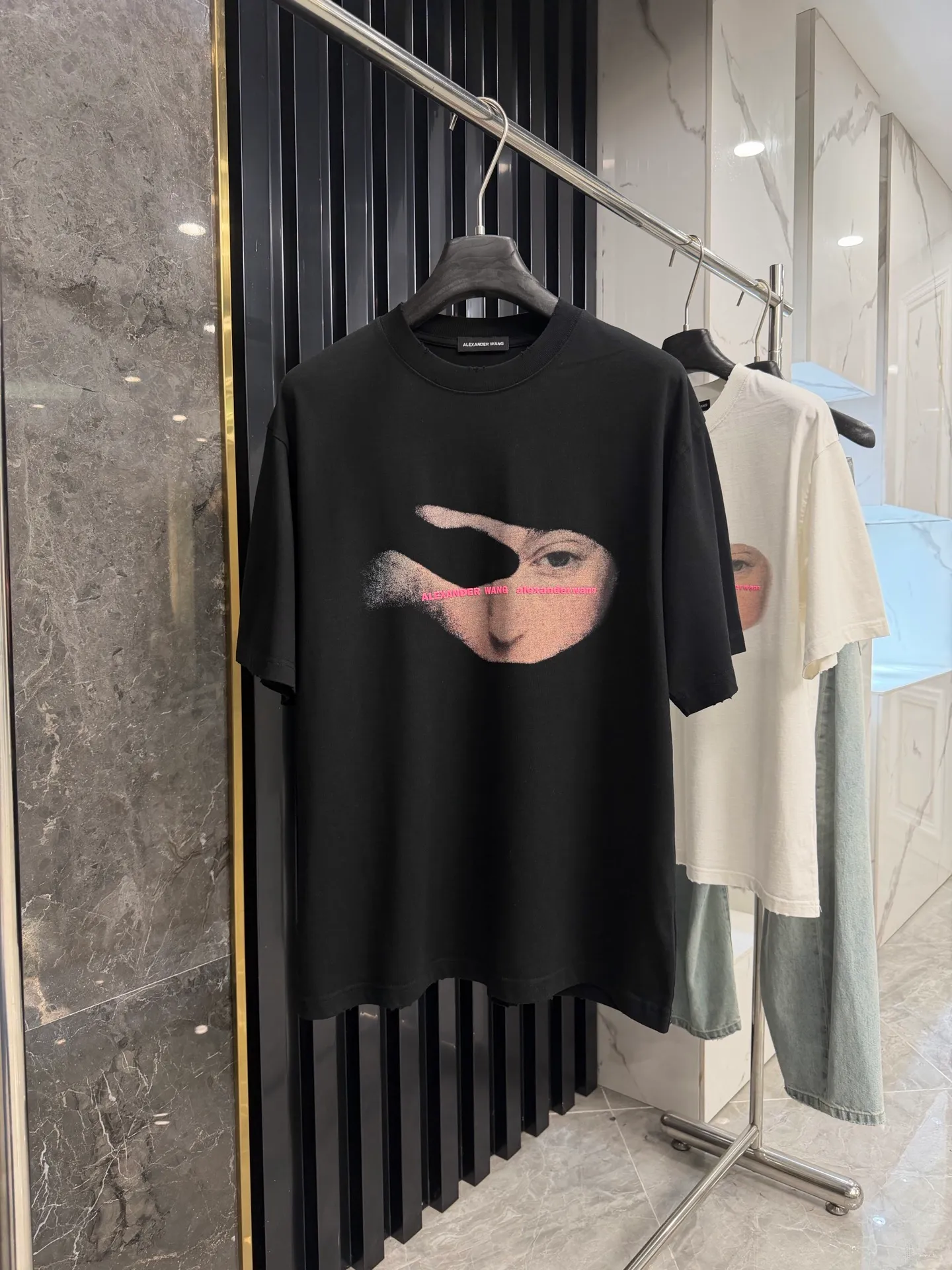 Alexnderwang 2026 New Arrival. . g .Oversize . Same Style. Color：Black White SIZE：S M L XL 7136